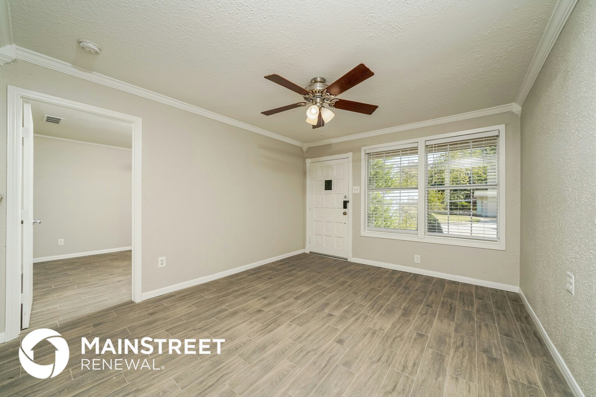 Building Photo - 2937 Larry Dr