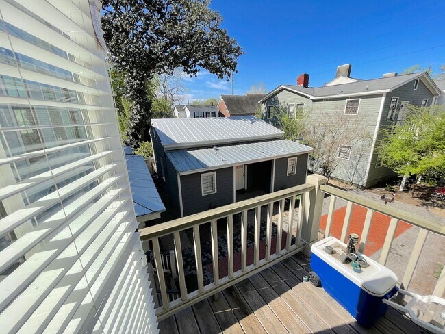 Building Photo - 609 E Duffy Ln