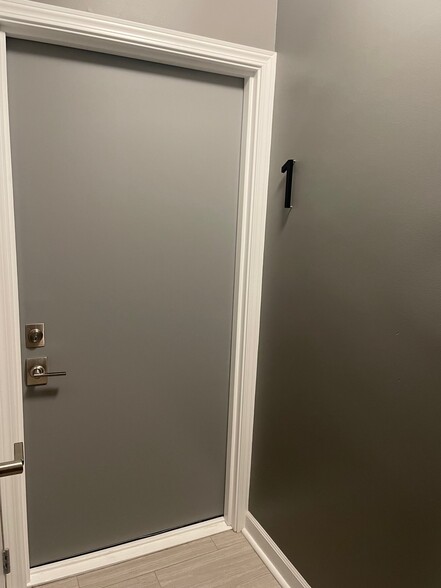 Unit #1 Entrance - 216 Findlay St