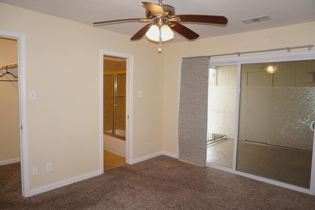 Building Photo - 100 Lorenz Rd