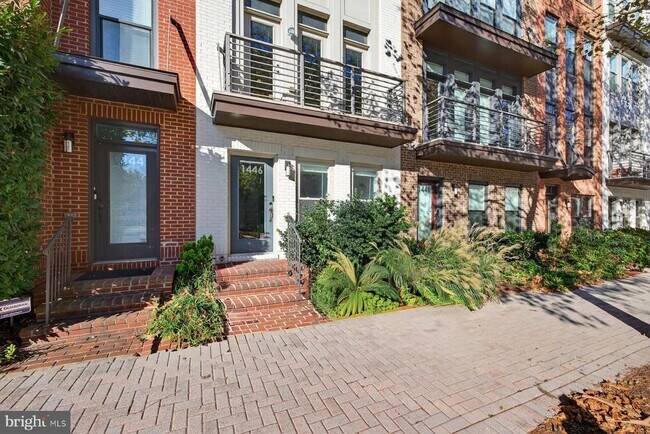 Building Photo - 1446 Piccard Dr