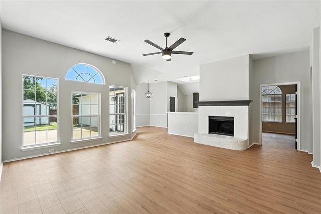 Building Photo - 10405 Belfort Dr