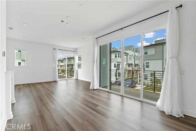 Building Photo - 1302 W Bushell St