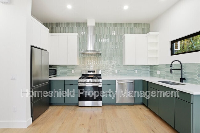 Building Photo - 3704 Wilcox St