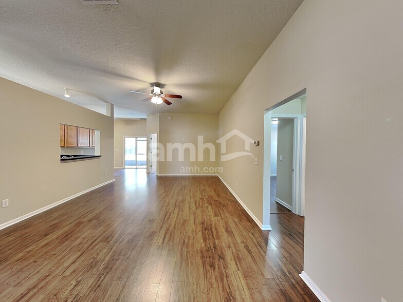 Building Photo - 160 Old Hickory Forest Rd