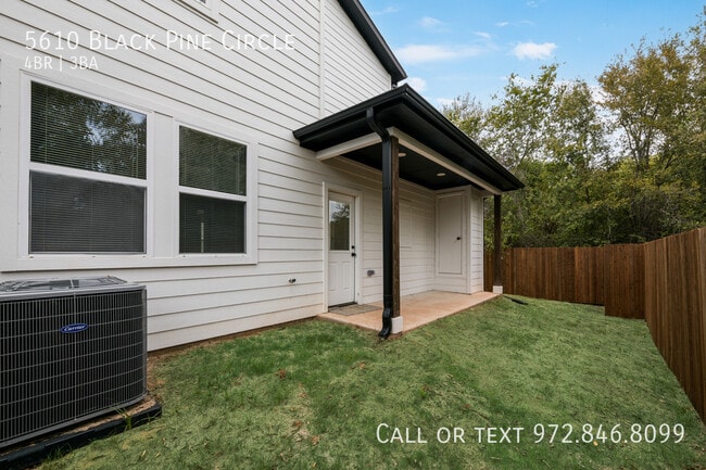 Building Photo - 5610 Black Pine Cir