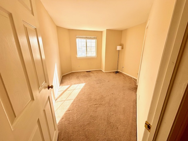 Second Upstairs Bedroom - 5958 Gunbarrel Ave