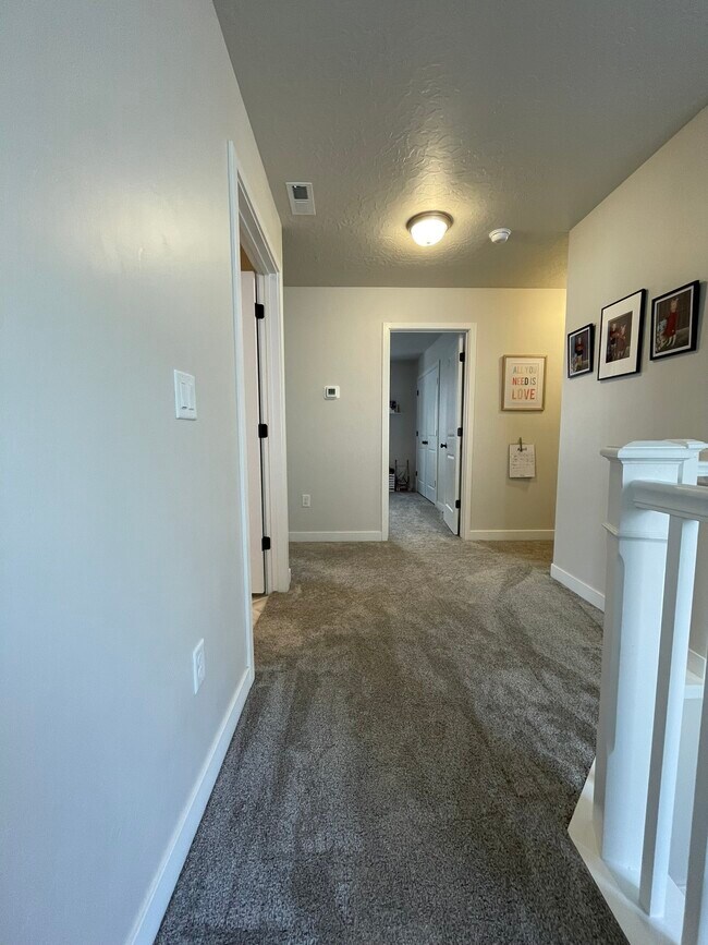 Building Photo - 12842 S Quail Lake Dr