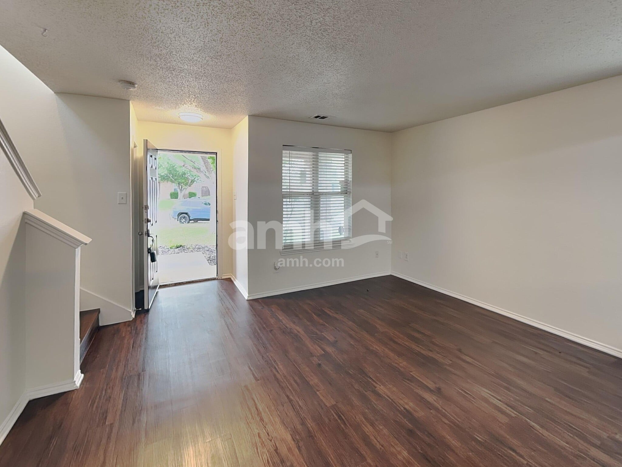 Building Photo - 4026 Holly Leaf Ct