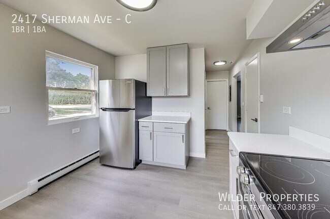 Building Photo - 2417 Sherman Ave