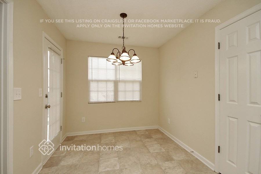 Building Photo - 211 Ashland Creek Ct