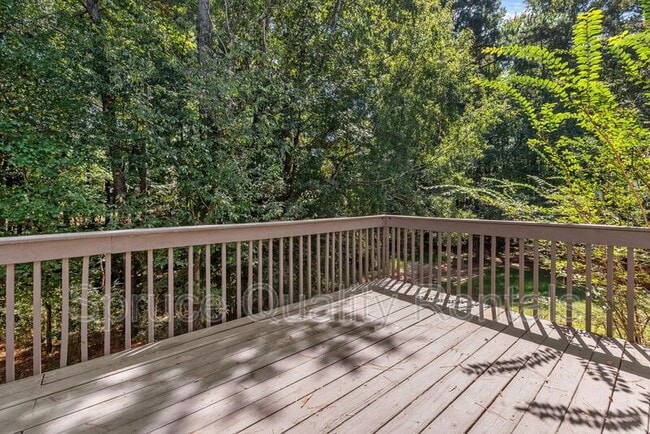 Building Photo - 110 Chestone Ct