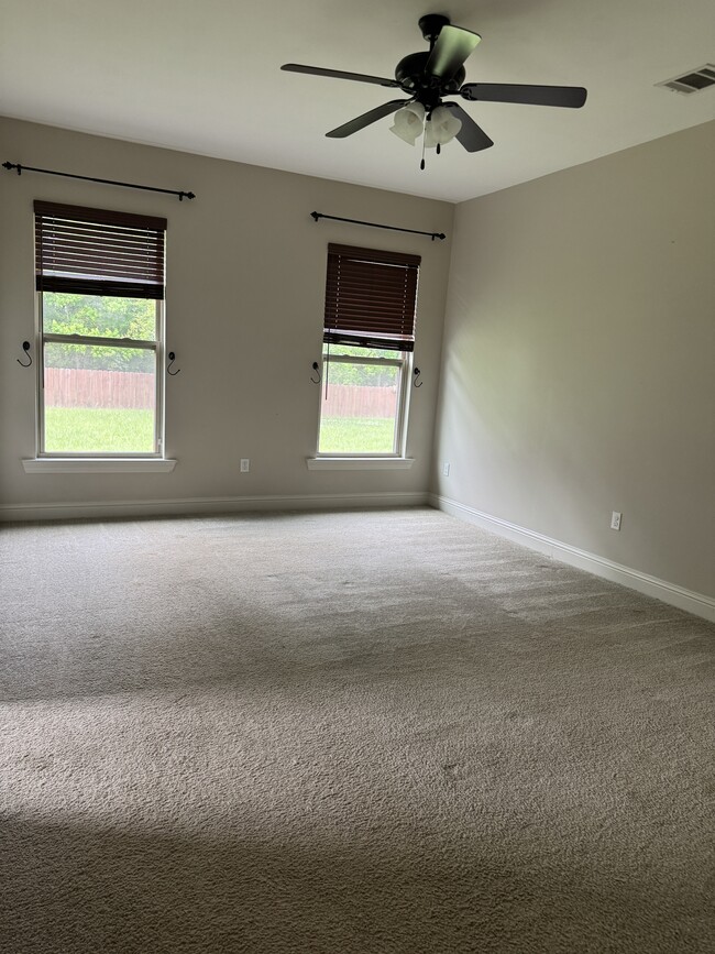 Building Photo - 23295 Mango Dr