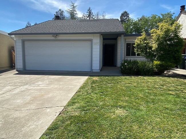 Building Photo - 5377 Sonoma Dr