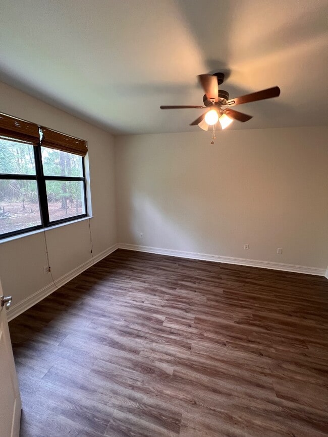 Building Photo - 7935 Bristol Cir