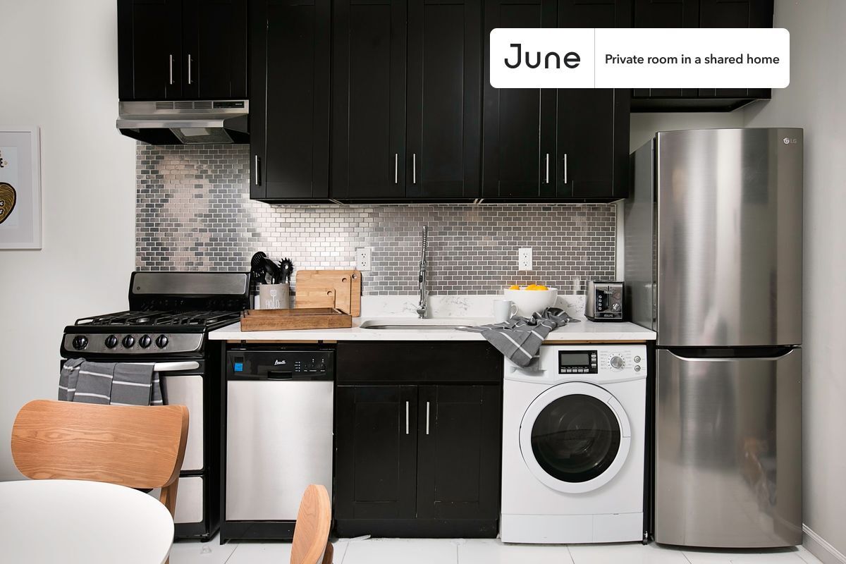 Building Photo - Room in Shared 3 bed/1.5 bath home in Central Harlem