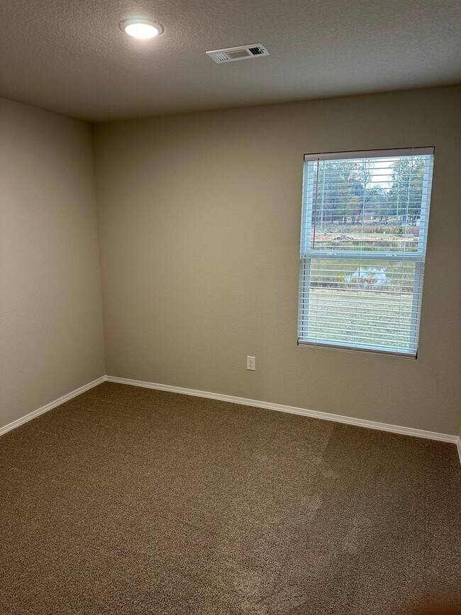 Building Photo - Now Available in Cabot: Beautiful 4-Bedroom, 2-Bath Home!
