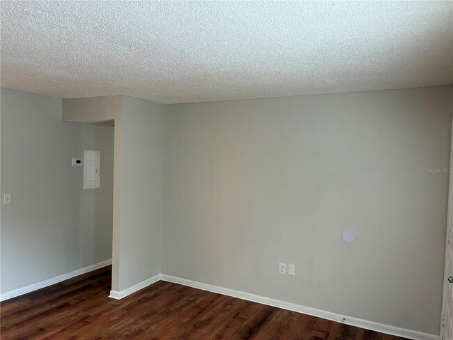 Building Photo - 5101 S Clarice Ct
