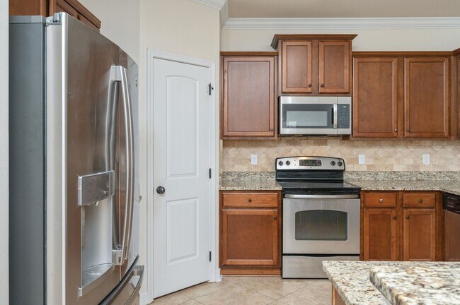 Building Photo - Beautiful 4 Bed / 2.5 Bath Home in Duggan ...