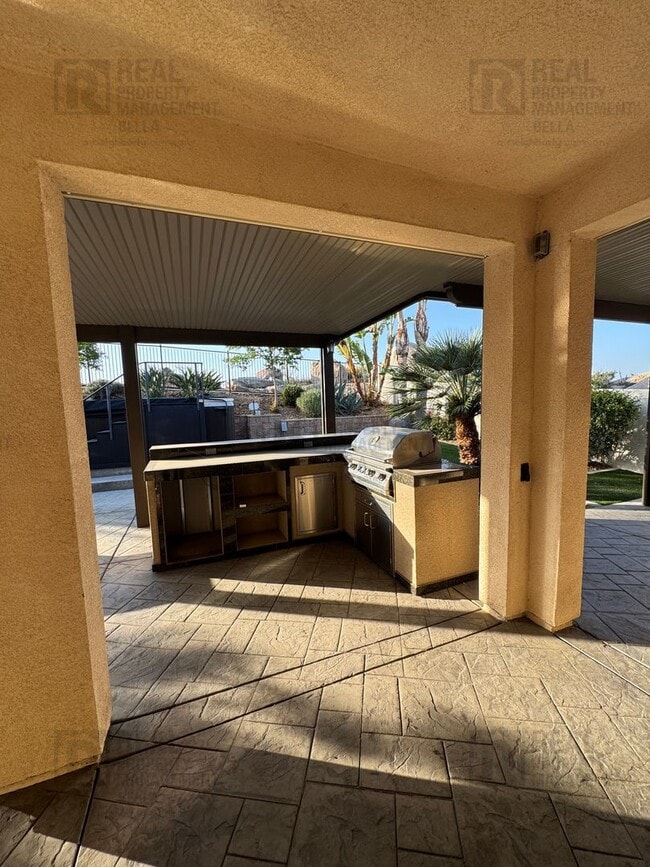 Building Photo - Luxury Living in Audie Murphy Ranch | Next-Gen Suite, Solar & Resort-Style Backyard
