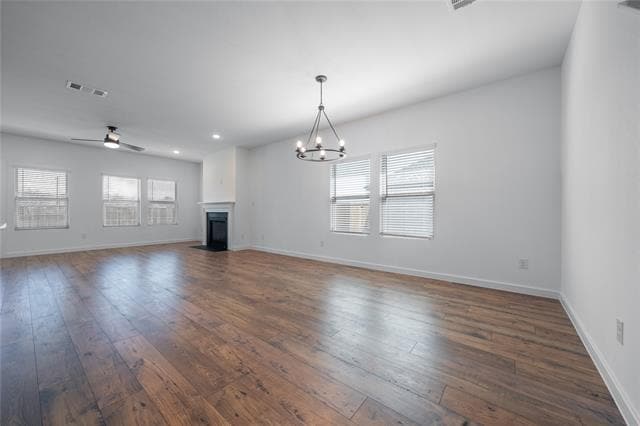 Building Photo - 2217 Maple Cir