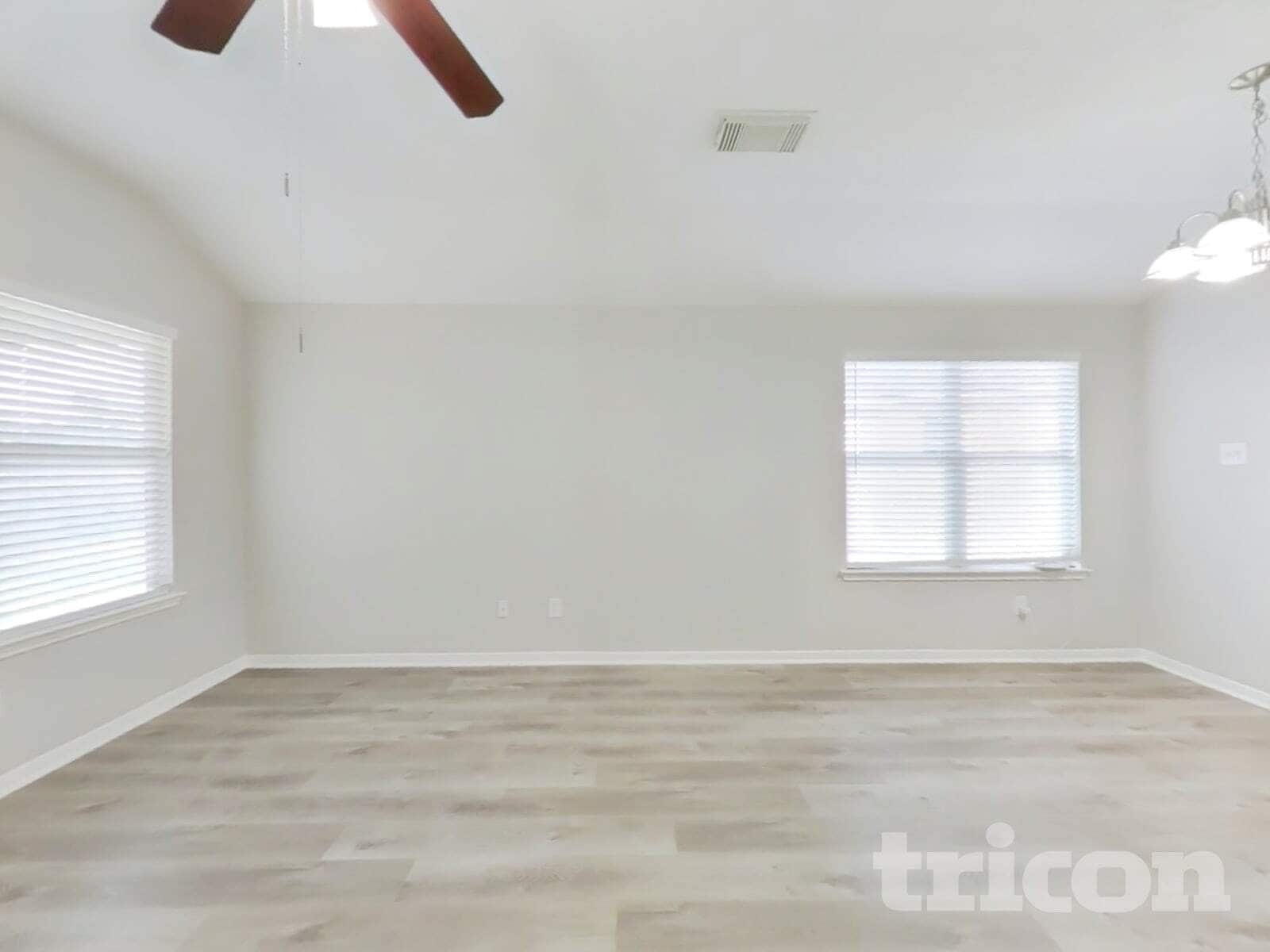 Building Photo - 7402 Deloache Ave