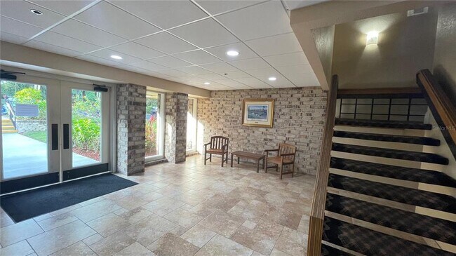 Building Photo - 36750 US Hwy 19 N