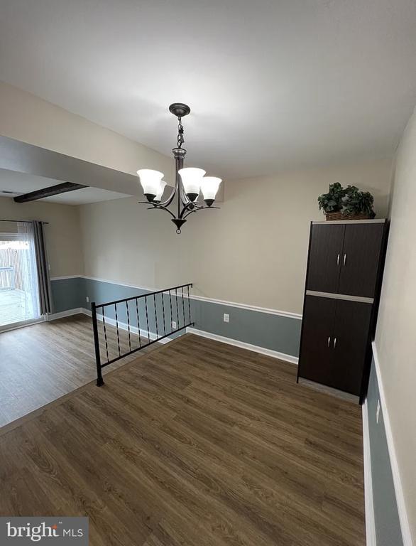 Building Photo - 10108 Sabin Dr