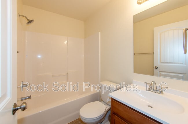 Building Photo - 3766 Saddle Ridge Trail
