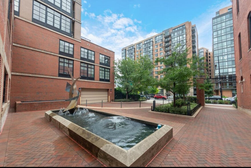 Building Photo - 437 New York Ave NW