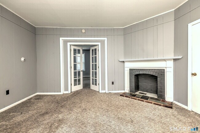 Building Photo - 90 N Turnpike Rd