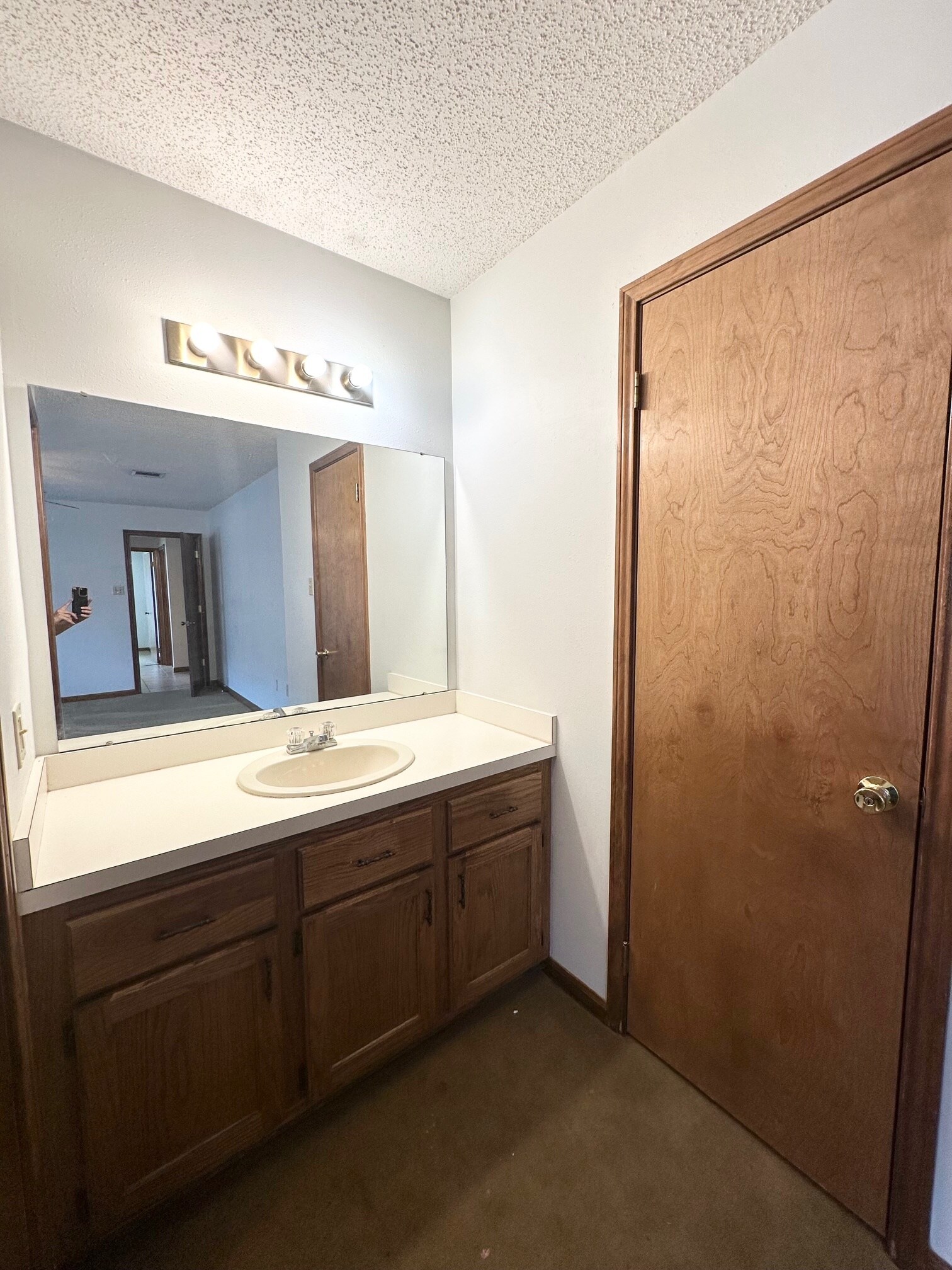 Building Photo - 6853 Willie Lou Ave