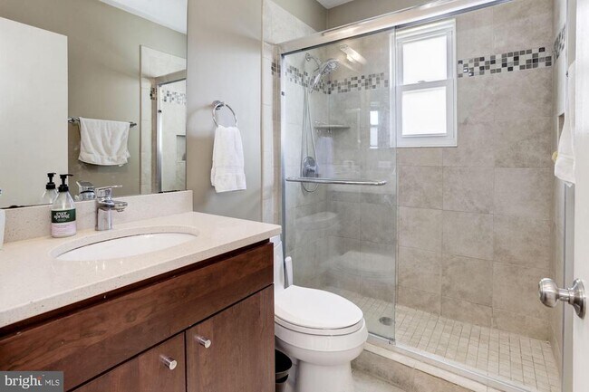 Building Photo - 6408 Tisdale Terrace