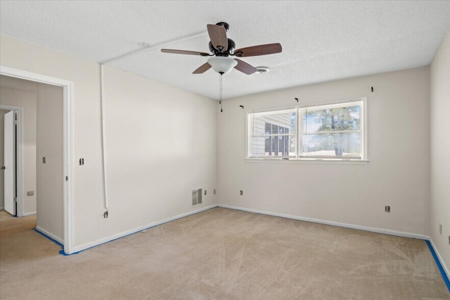 Bedroom 3 - 488 Greenview Dr
