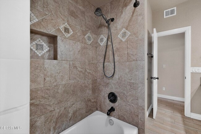 Building Photo - 1365 Desert Canyon Dr