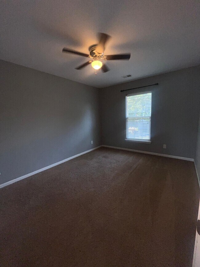Building Photo - 4909 Cedarbrook Ln SW