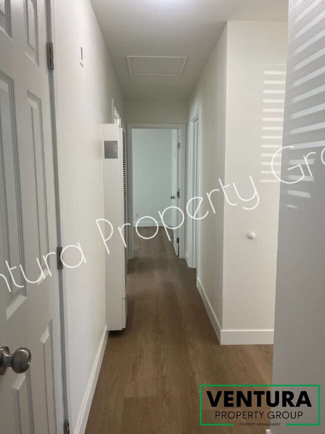 Building Photo - Spacious 4-Bed with 2 Full Baths in Oxnard with Large Backyard