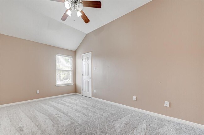 Building Photo - 16942 Langham Crossing Ln