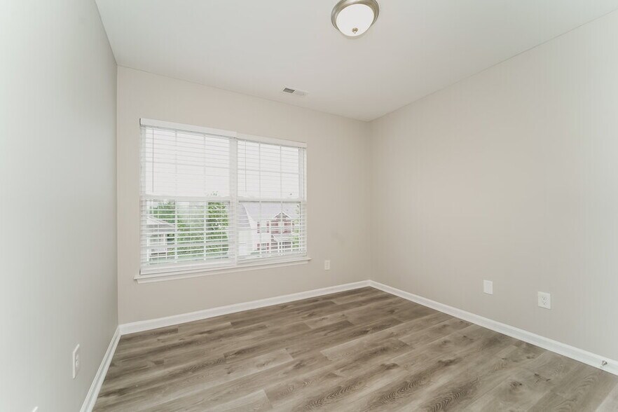 Building Photo - 10436 Katie Creek Ct