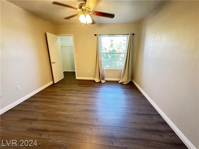 Building Photo - 6650 W Warm Springs Rd