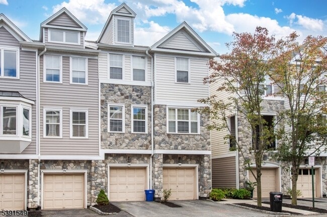 Building Photo - 170 Winchester Ct