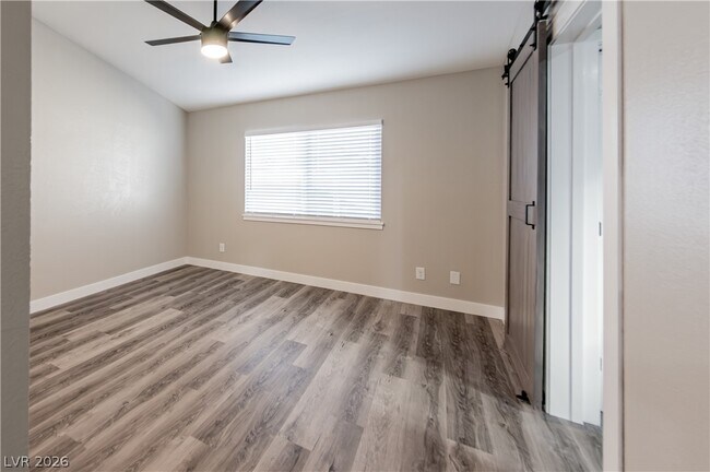 Building Photo - 517 Crony Ave