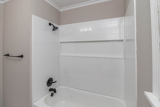 Building Photo - 3 BR | 1 BA Brick Home in Goldsboro *less than 2 miles from SJAFB!