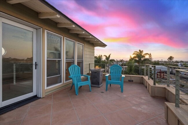 Building Photo - 411 Orange Ave