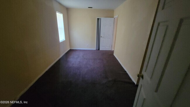 Building Photo - 2810 Venus St