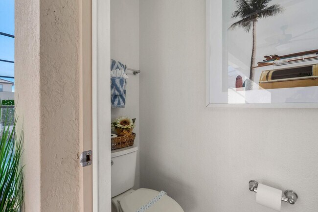 Building Photo - 1978 Majorca Dr