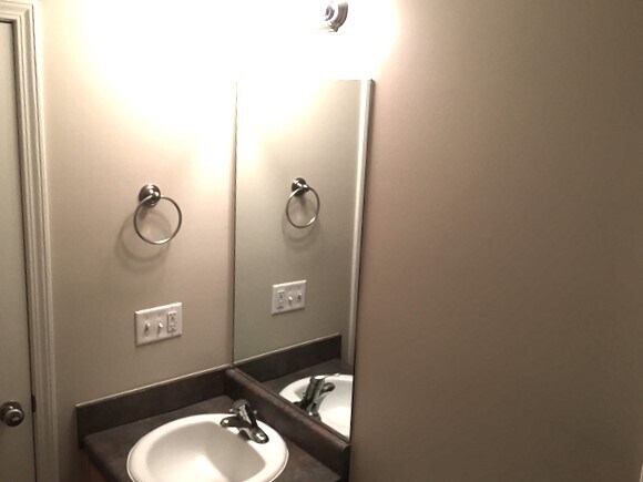 Building Photo - 230 Fontenot Dr