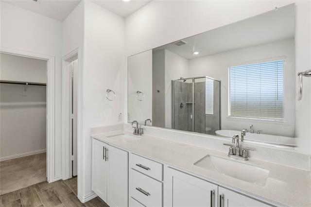 Building Photo - 5135 Bancroft Dr