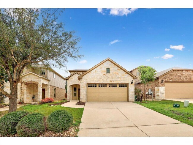 Building Photo - 16021 Travesia Way