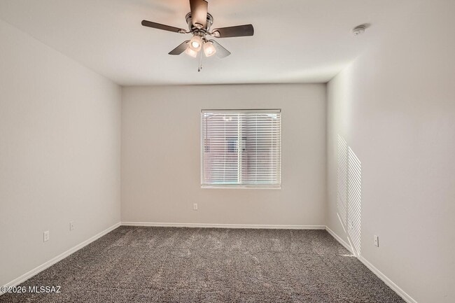 Building Photo - 8253 W Razorbill Dr